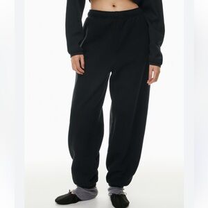 Aritzia Black Fleece Joggers